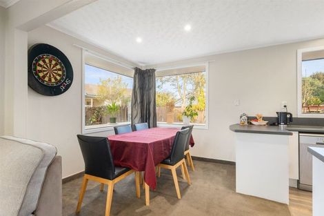 Photo of property in 380 Mairehau Road, Parklands, Christchurch, 8083