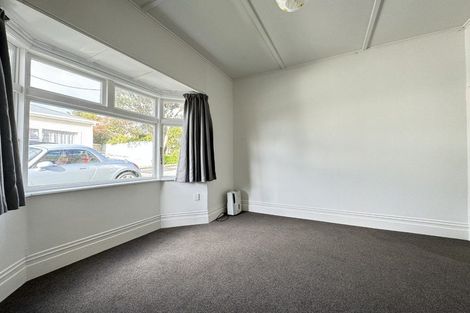 Photo of property in 19 Yale Road, Mount Cook, Wellington, 6021