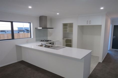 Photo of property in 53 Melksham Drive, Churton Park, Wellington, 6037