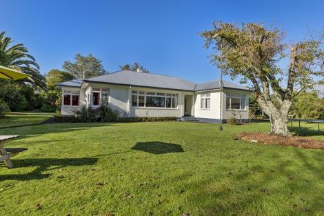 Photo of property in 46 Carthew Street, Okato, 4335