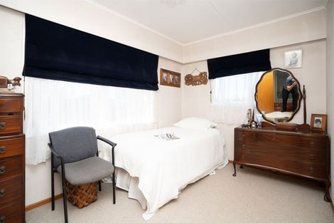 Photo of property in 52 Mears Road, St Andrews, Hamilton, 3200