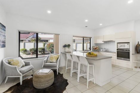 Photo of property in 23 Gillard Place, Eastern Beach, Auckland, 2012