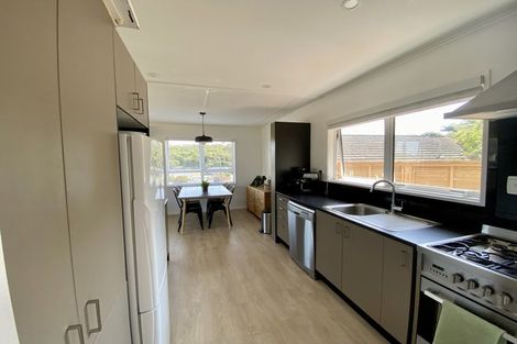 Photo of property in 9 Invercargill Drive, Kelson, Lower Hutt, 5010