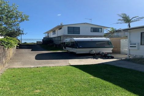 Photo of property in 866a Papamoa Beach Road, Papamoa Beach, Papamoa, 3118