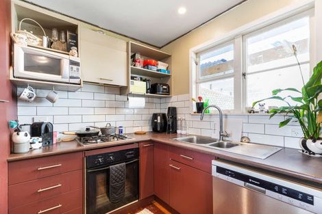 Photo of property in 9 Camellia Avenue, Aramoho, Whanganui, 4500