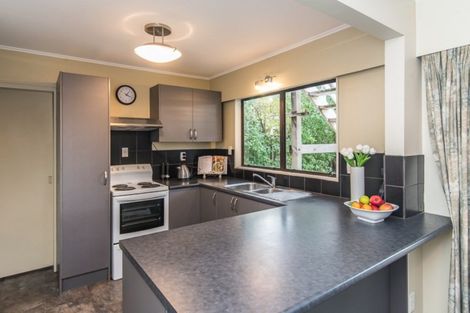 Photo of property in 31 Olive Terrace, Paraparaumu Beach, Paraparaumu, 5032