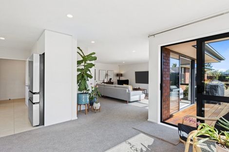 Photo of property in 35 Mounter Avenue, Northwood, Christchurch, 8051