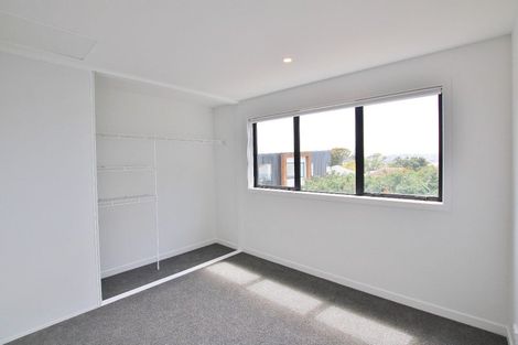 Photo of property in 31 Whanui Place, Mangere Bridge, Auckland, 2022