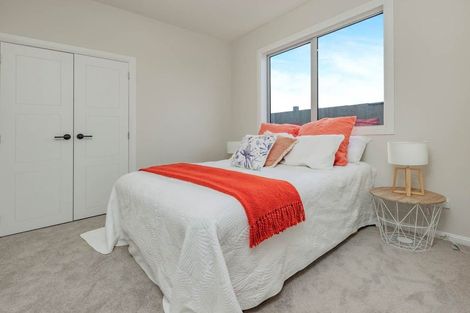 Photo of property in 29 Emerald Avenue, Rosehill, 2113