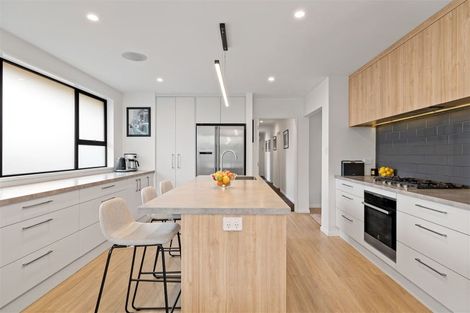 Photo of property in 443 Mairehau Road, Parklands, Christchurch, 8083