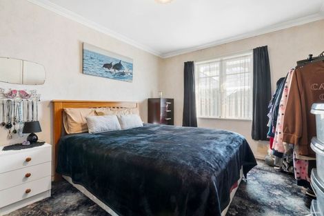 Photo of property in 37 Laurie Avenue, Papakura, 2110