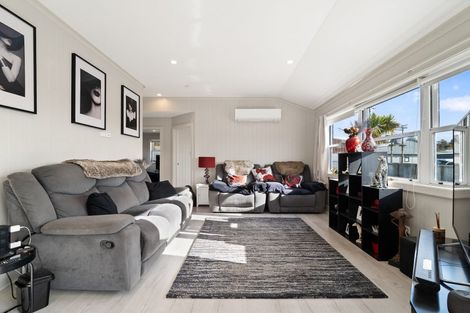 Photo of property in 18 Tiverton Street, Palmerston, 9430