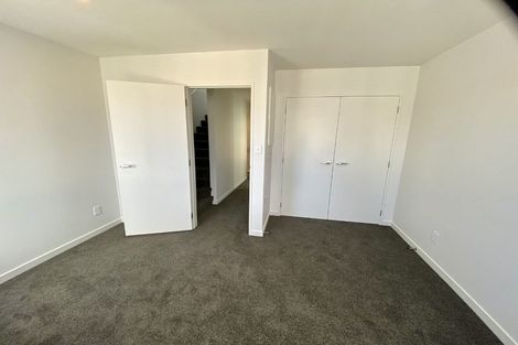 Photo of property in 30u2 Pirie Street, Mount Victoria, Wellington, 6011