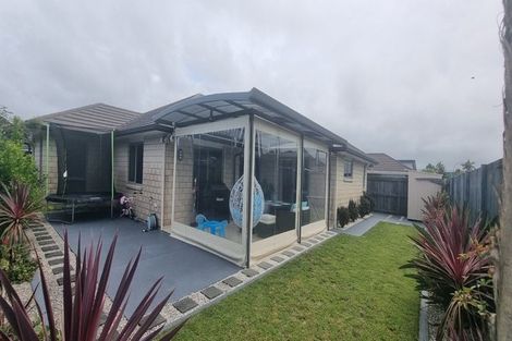 Photo of property in 82 Golden Sands Drive, Papamoa Beach, Papamoa, 3118