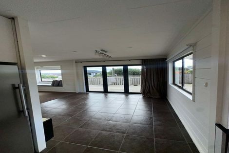 Photo of property in 4 Rotoma Rise, Clover Park, Auckland, 2019