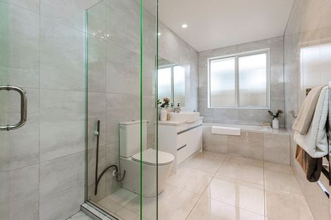 Photo of property in 61 Sapwood Crescent, Takanini, 2110