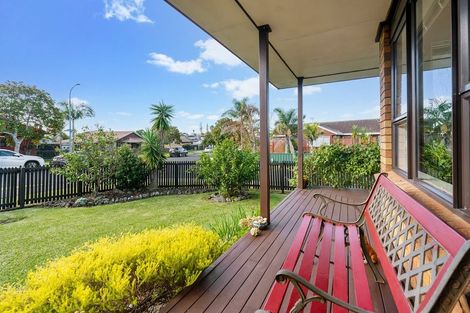 Photo of property in 1 Kenwick Place, Burswood, Auckland, 2013