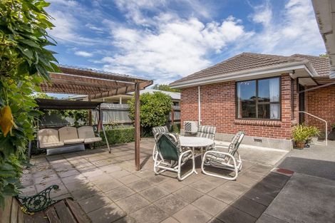 Photo of property in 220 Harewood Road, Bishopdale, Christchurch, 8053