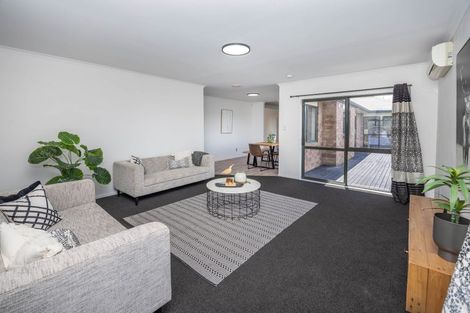 Photo of property in 12 Highbury Place, Nawton, Hamilton, 3200