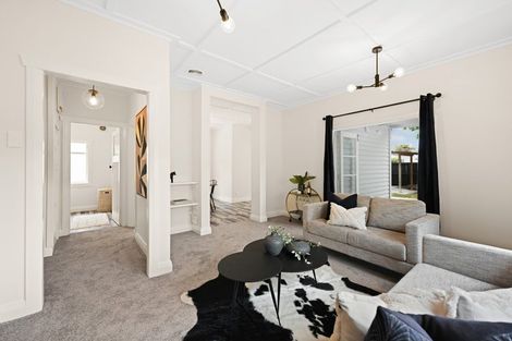 Photo of property in 18 Mary Street, Frankton, Hamilton, 3204