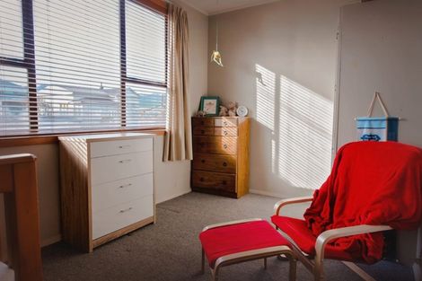 Photo of property in 60 Derby Street, Westport, 7825