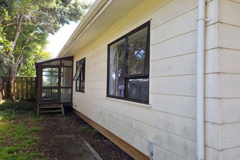 Photo of property in 22 Linwood Drive, Paraparaumu, 5032