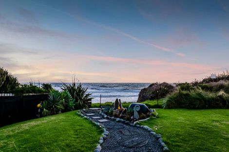 Photo of property in 288 Tai Road, Opunake, 4681