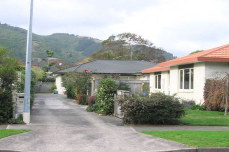Photo of property in 76a Rimu Street, Waikanae, 5036
