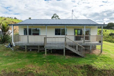 Photo of property in 134 Heatley Road, Whakapirau, Maungaturoto, 0583