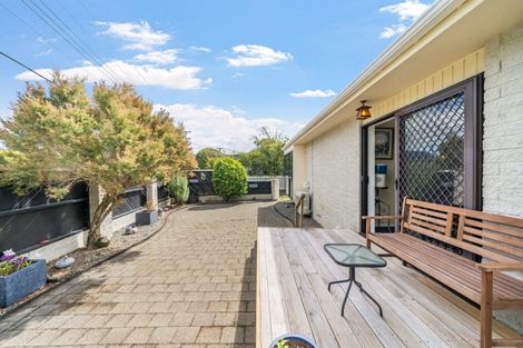 Photo of property in 1/63 Fraser Crescent, Elderslea, Upper Hutt, 5018