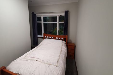 Photo of property in 70 Chamberlain Road, Karori, Wellington, 6012