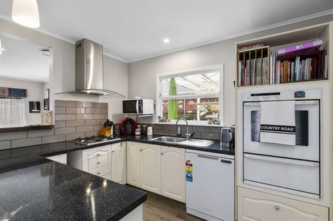 Photo of property in 26 Mcgowan Road, Wainuiomata, Lower Hutt, 5014