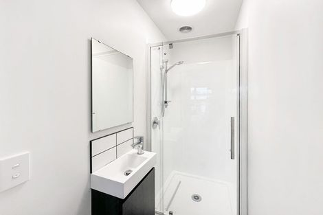 Photo of property in 18 Shetland Street, Woolston, Christchurch, 8062