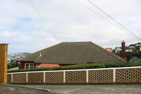 Photo of property in 122 Cashmere Avenue, Khandallah, Wellington, 6035