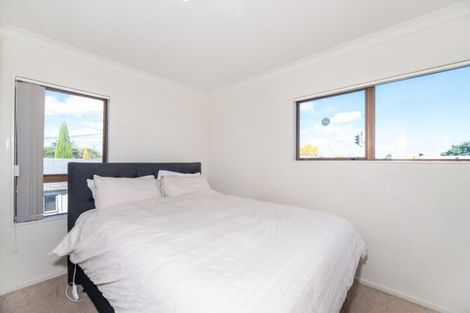 Photo of property in 1/126 Carruth Road, Papatoetoe, Auckland, 2025