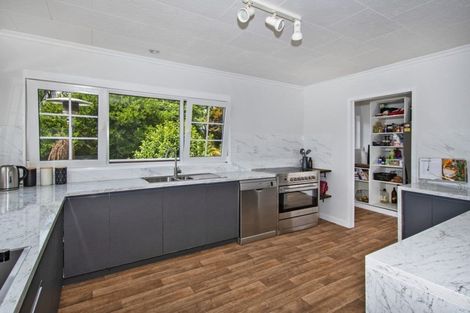 Photo of property in 10 Saint Andrews Place, Te Kamo, Whangarei, 0112