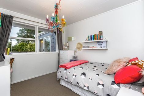 Photo of property in 2 Hampstead Place, Richmond Heights, Taupo, 3330