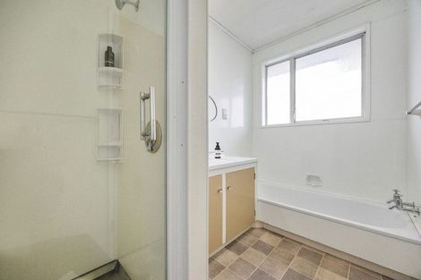 Photo of property in 32 Kinsman Street, Kaikorai, Dunedin, 9010