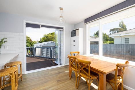 Photo of property in 323 Hills Road, Mairehau, Christchurch, 8013