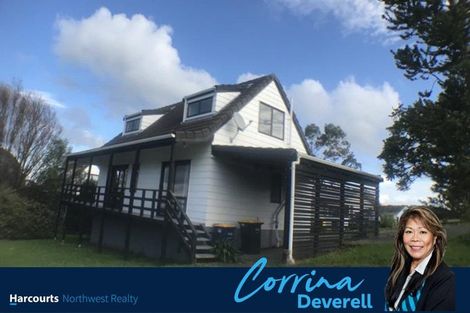 Photo of property in 1/36 Cyclarama Crescent, Massey, Auckland, 0614