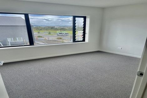 Photo of property in 13 Sierra Pine Road, Hobsonville, 0616