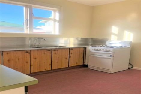 Photo of property in 33 Byron Street, Miramar, Wellington, 6022