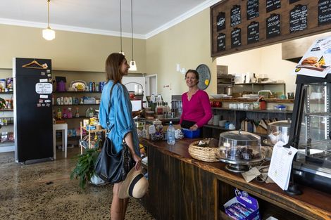 Photo of property in 18 Bennett Street, Port Albert, Wellsford, 0973