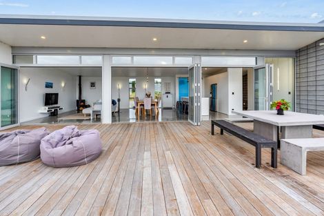 Photo of property in 11 Wilson Road, Urenui, 4375