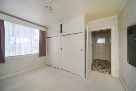 Photo of property in 2 Rira Street, Marton, 4710