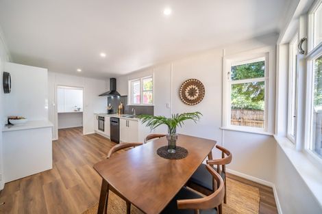 Photo of property in 14f1- Holdsworth Avenue, Trentham, Upper Hutt, 5018