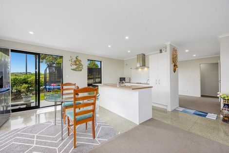 Photo of property in 1 Tuaraki Drive, Wellsford, 0900