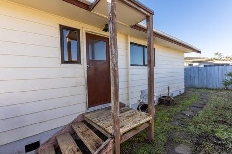 Photo of property in 90 Fergusson Street, Woodville, 4920