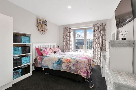 Photo of property in 31 Davaar Crescent, Broomfield, Christchurch, 8042