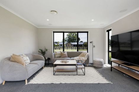 Photo of property in 5 South Oaks Close, Pukemoremore, Cambridge, 3493